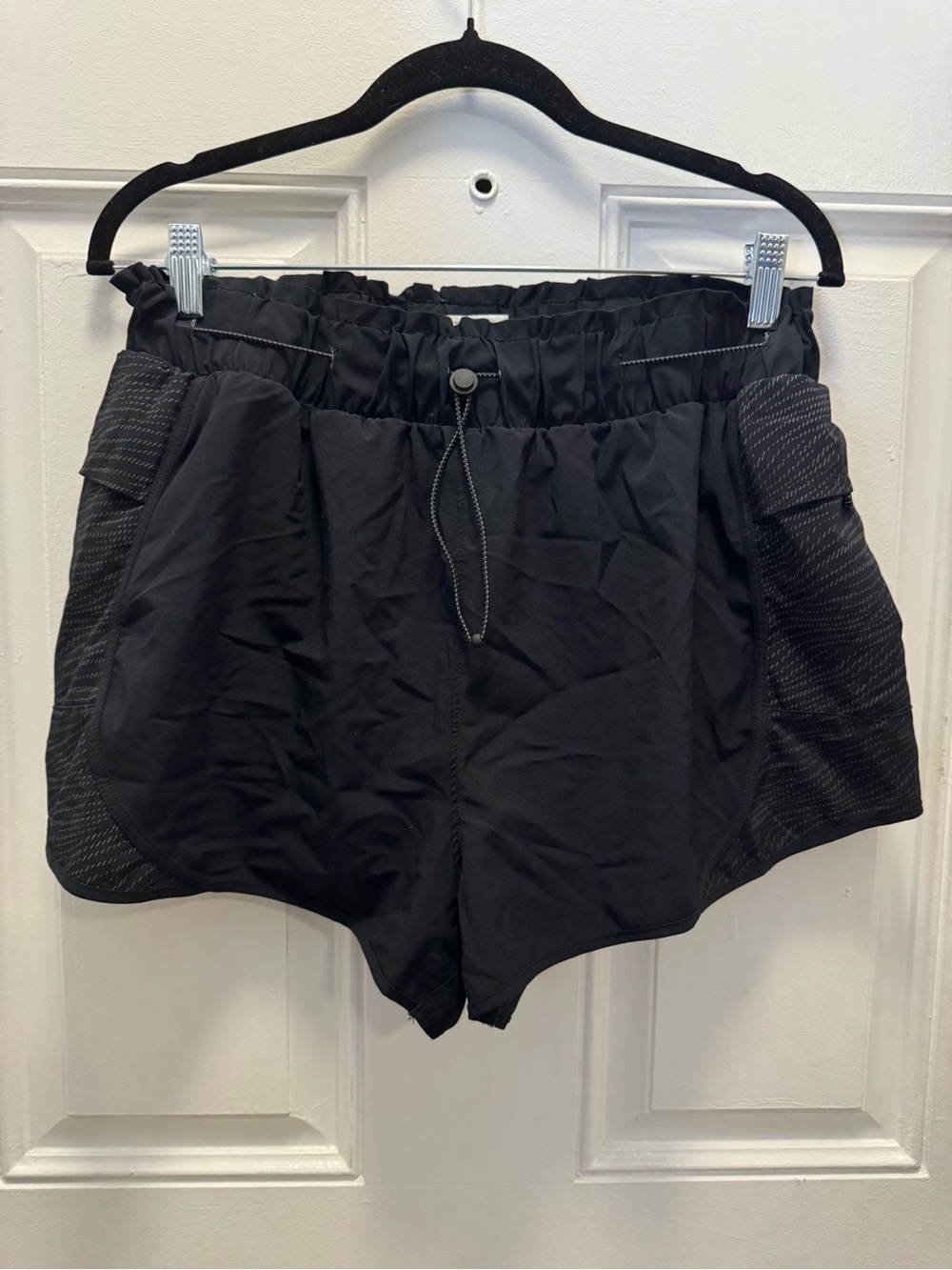 Mondetta Black Quick-Dry Athletic Shorts with Drawstring Waist 0552
